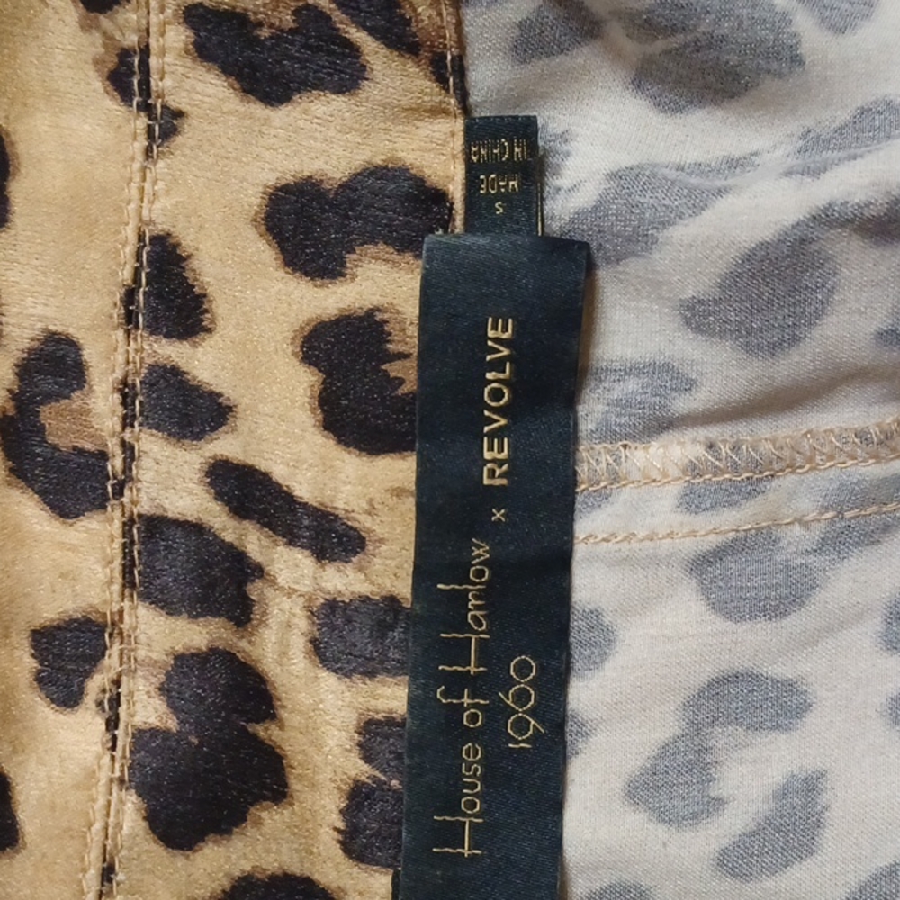 House of Harlow 1960 x REVOLVE Delaney Duster in Leopard - Picture 8 of 12
